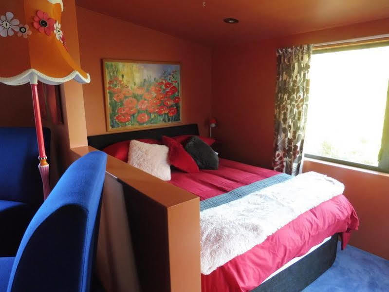 The Lighthouse Lookout Bed & Breakfast Tutukaka Exterior photo