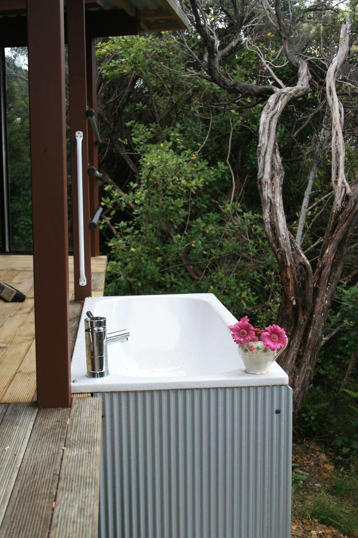 The Lighthouse Lookout Bed & Breakfast Tutukaka Exterior photo